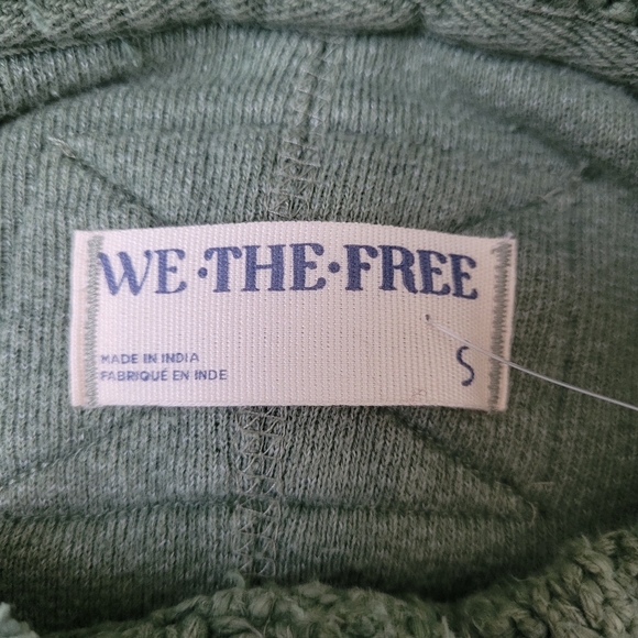 Free People We The Free Cute In This Cardi. - Picture 8 of 9